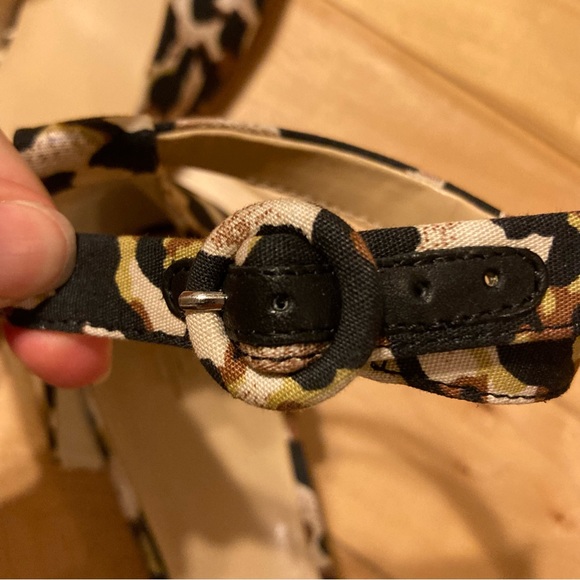 CAbi The Kiki Ankle Strap Leopard Chunky Heel style 6020 size nine - Picture 6 of 12